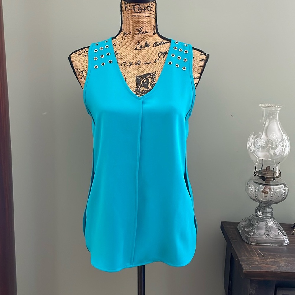 Calvin Klein top size XS.